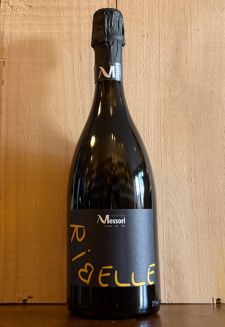 'RIBELLE' Vino Bianco Spumante (Sparkling) - Cantina Messori
